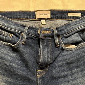 Frame slim straight jeans
